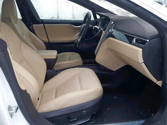 5YJSA1E17GF156173 - 2016 TESLA MODEL S Սպիտակ լուսանկար 5