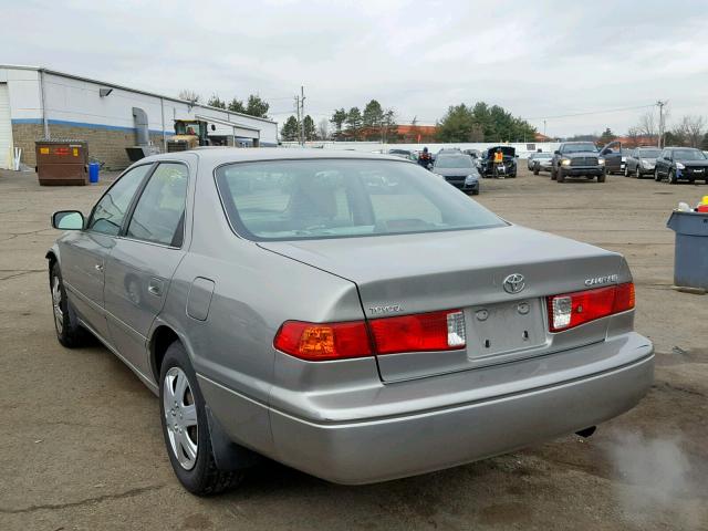 JT2BG22K4Y0483656 - 2000 TOYOTA CAMRY CE TAN photo 3