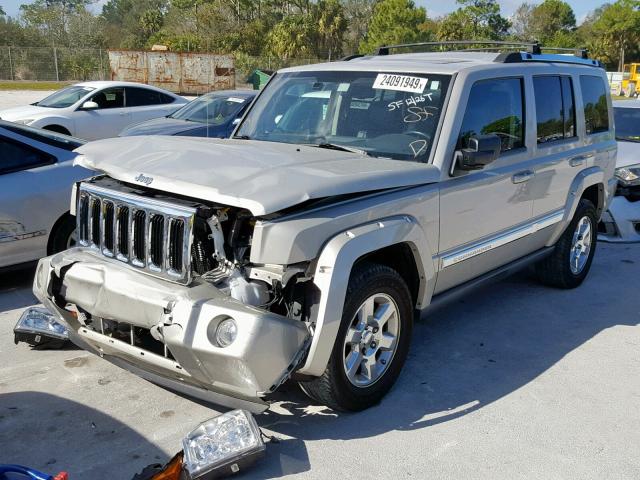 1J8HH58288C190857 - 2008 JEEP COMMANDER SILVER photo 2