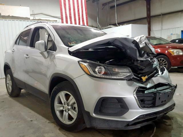 KL7CJLSB1HB240665 - 2017 CHEVROLET TRAX 1LT SILVER photo 1