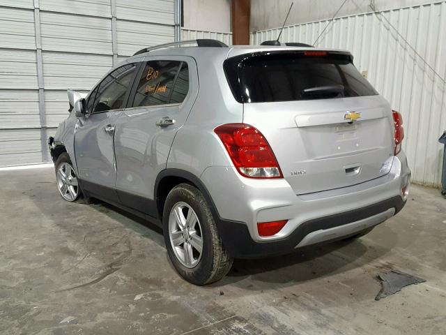 KL7CJLSB1HB240665 - 2017 CHEVROLET TRAX 1LT SILVER photo 3