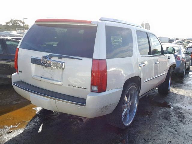 1GYS3CEF9BR115414 - 2011 CADILLAC ESCALADE P WHITE photo 4