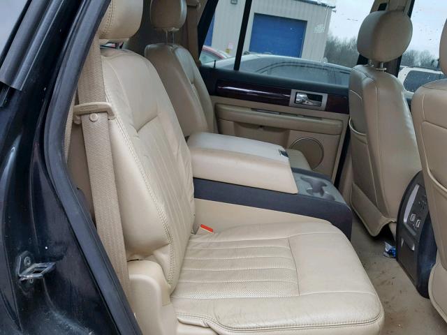 5LMFU28576LJ10490 - 2006 LINCOLN NAVIGATOR 黑色 照片 6