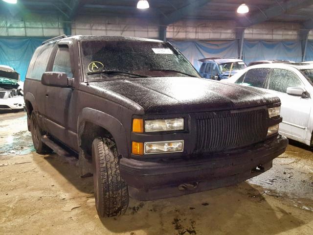 3GKEK18R8TG515812 - 1996 GMC YUKON BLACK photo 1