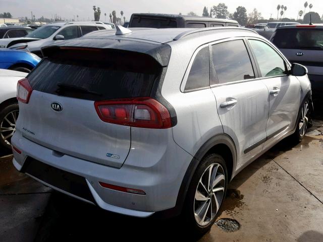 KNDCE3LC5H5046931 - 2017 KIA NIRO EX TO SILVER photo 4