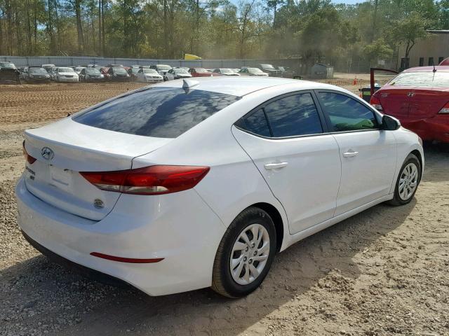 5NPD74LF5HH113882 - 2017 HYUNDAI ELANTRA SE WHITE photo 4