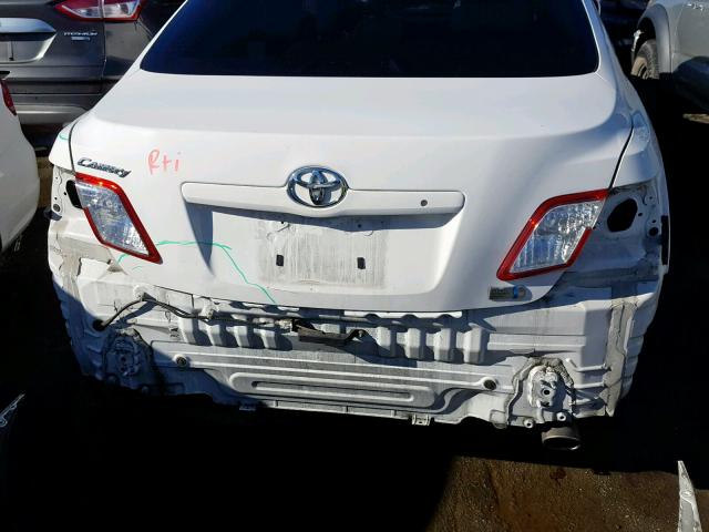 4T1BB46K28U039093 - 2008 TOYOTA CAMRY HYBR WHITE photo 9