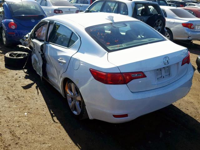 19VDE1F34FE006158 - 2015 ACURA ILX 20 WHITE photo 3