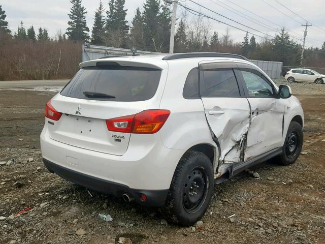 4A4AJ4AU7FE603462 - 2015 MITSUBISHI RVR GT WHITE photo 4