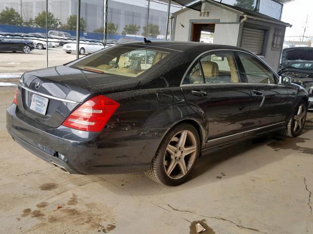 WDDNG7BB0AA314161 - 2010 MERCEDES-BENZ S 550 BLACK photo 4