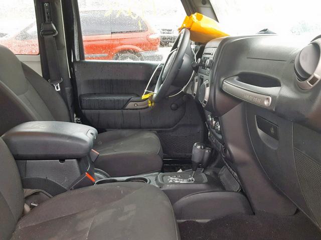 1C4AJWAG3GL243780 - 2016 JEEP WRANGLER S BLACK photo 5