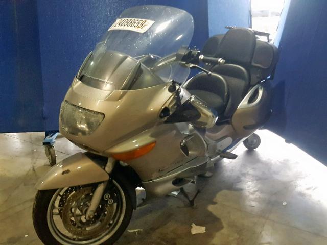 WB10555A9XZD70322 - 1999 BMW K1200 LT GOLD photo 2