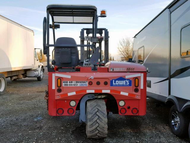 XG290178 - 2007 MOFF FORKLIFT RED photo 6