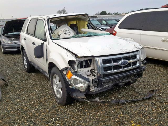 1FMCU93GX9KA30845 - 2009 FORD ESCAPE XLT WHITE photo 1