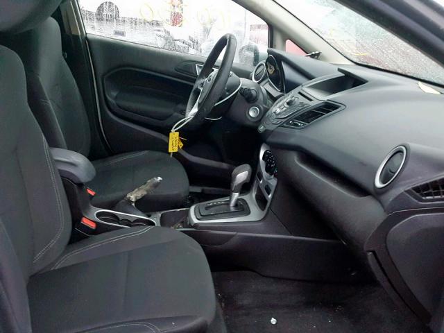 3FADP4EJXFM107980 - 2015 FORD FIESTA SE SILVER photo 5