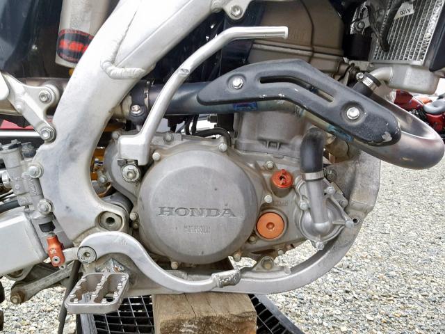 JH2PE05398K610974 - 2008 HONDA CRF450 R RED photo 7