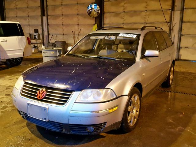 WVWYH63B73E156068 - 2003 VOLKSWAGEN PASSAT GLX 银色 照片 2
