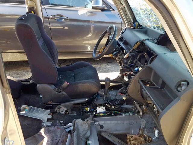 JTLKT324650213984 - 2005 TOYOTA SCION XB Күміс фото 5