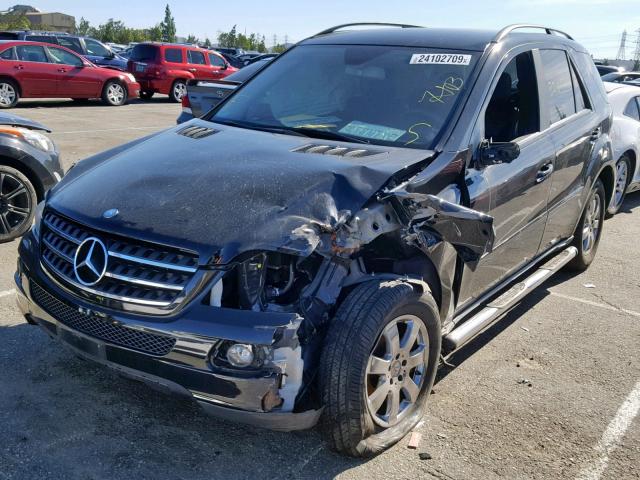 4JGBB86E97A240877 - 2007 MERCEDES-BENZ ML 350 BLACK photo 2