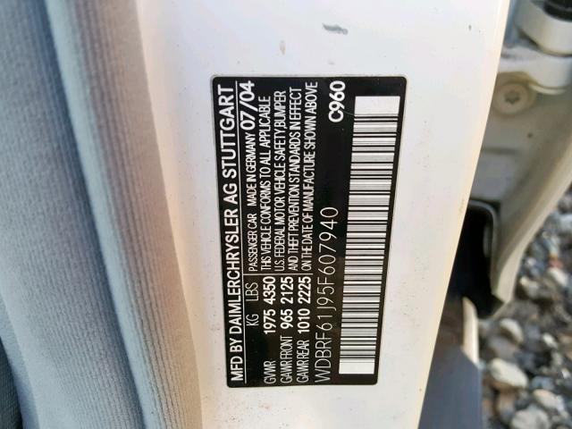 WDBRF61J95F607940 - 2005 MERCEDES-BENZ C 240 WHITE photo 10