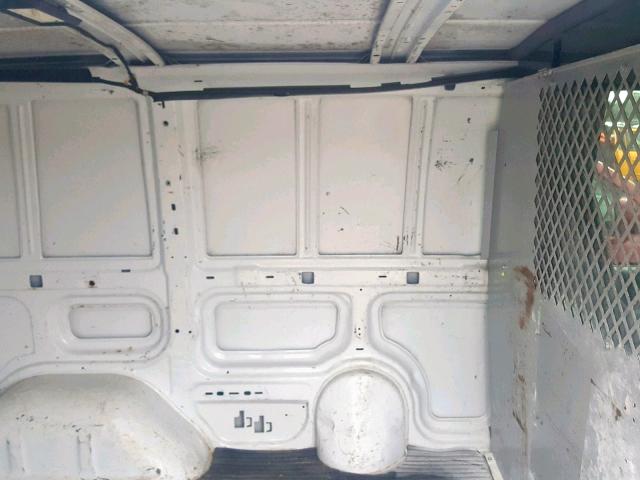 1GCDM19W5YB152360 - 2000 CHEVROLET ASTRO WHITE photo 6