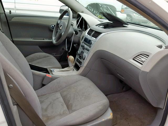 1G1ZH57BX8F237262 - 2008 CHEVROLET MALIBU 1LT თეთრი ფოტო 5