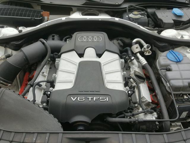 WAUSGAFC5CN002505 - 2012 AUDI A7 PRESTIG WHITE photo 7