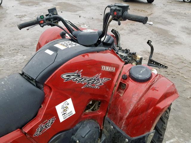 JY4AJ40Y09C010309 - 2009 YAMAHA YFM550 FWA RED photo 5