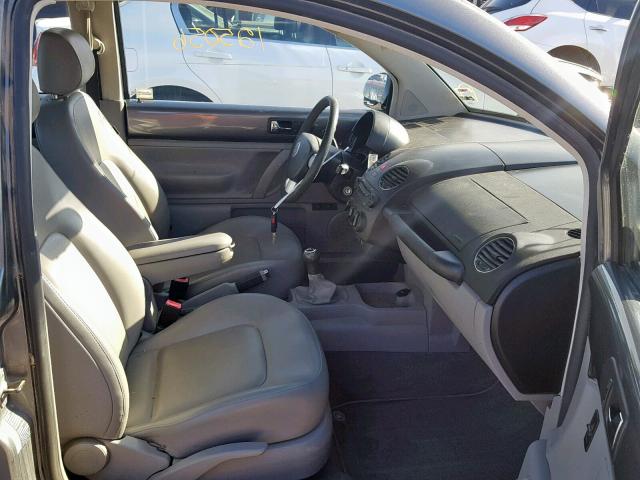 3VWPW31C56M422792 - 2006 VOLKSWAGEN NEW BEETLE Gümüş foto 5