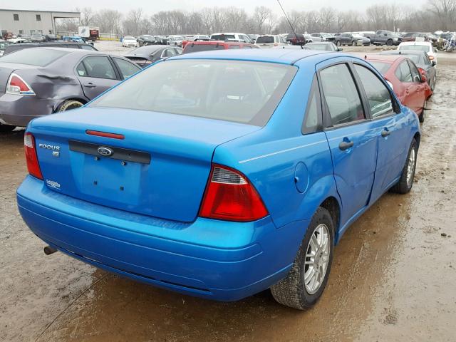 1FAFP34N17W290470 - 2007 FORD FOCUS ZX4 BLUE photo 4