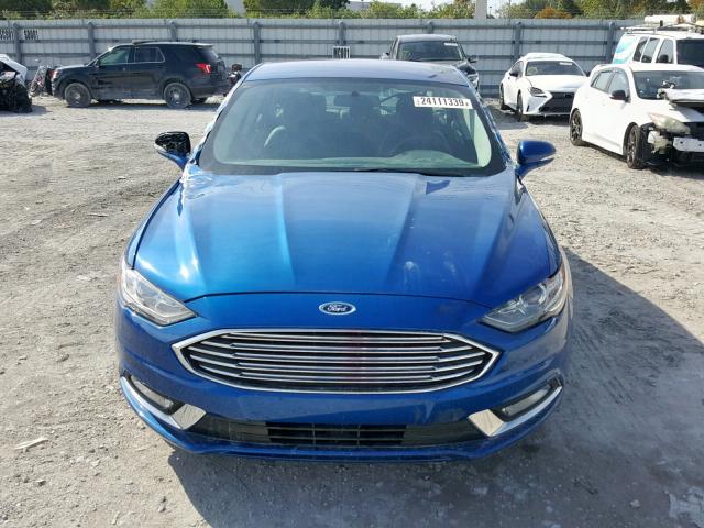 3FA6P0H93HR393244 - 2017 FORD FUSION SE BLUE photo 9