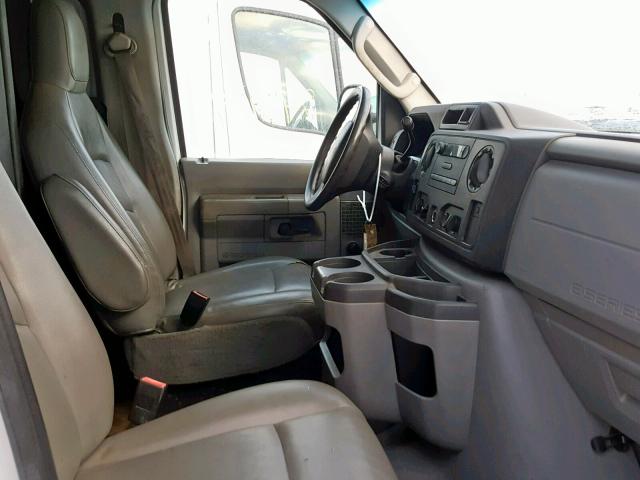 1FTSS34P99DA03920 - 2009 FORD ECONOLINE WHITE photo 5