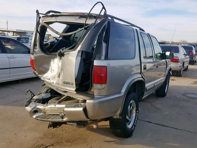 1GNDT13W512100803 - 2001 CHEVROLET BLAZER TAN photo 4