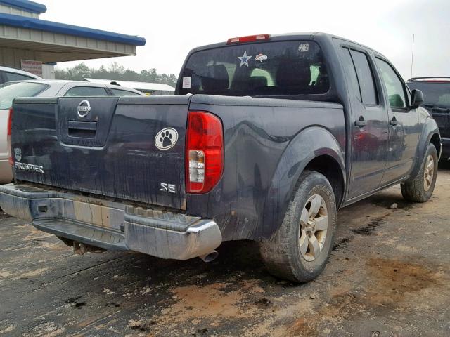 1N6AD0ER6AC400173 - 2010 NISSAN FRONTIER C GRAY photo 4