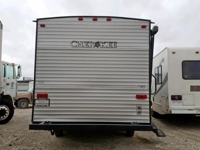 4X4TCKV26FX118168 - 2015 WILDWOOD CHEROKEE WHITE photo 5