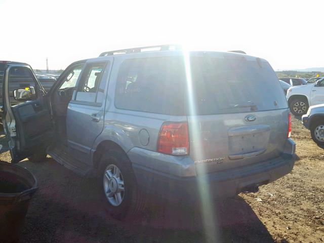 1FMFU15526LA44559 - 2006 FORD EXPEDITION GRAY photo 3