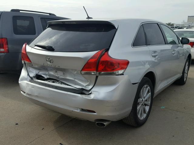 4T3ZA3BB1AU021330 - 2010 TOYOTA VENZA BASE SILVER photo 4