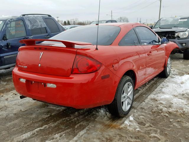 1G2AL15F777245916 - 2007 PONTIAC G5 RED photo 4