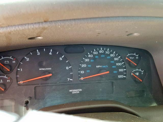 1B4HR48N92F140089 - 2002 DODGE DURANGO SL WHITE photo 8