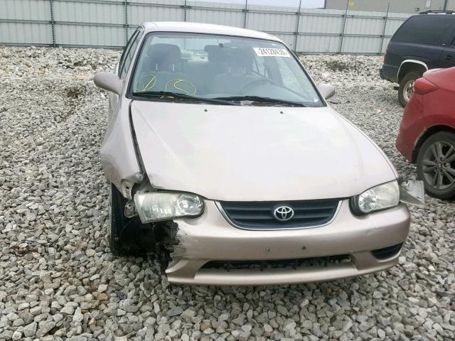 1NXBR12E12Z636754 - 2002 TOYOTA COROLLA CE TAN photo 9