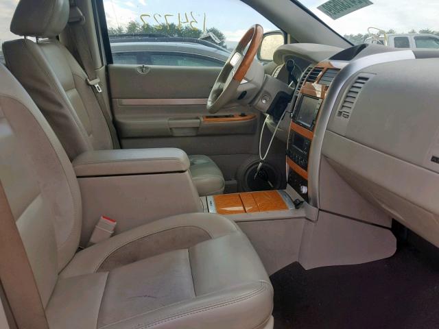 1A8HX58268F151203 - 2008 CHRYSLER ASPEN LIMI 银色 照片 5