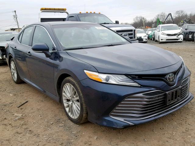 4T1BZ1HK6JU505203 - 2018 TOYOTA CAMRY XSE BLUE photo 1