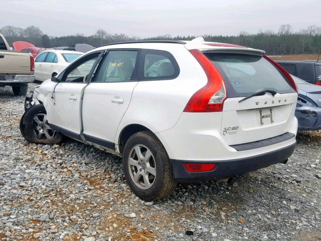 YV4940DL2B2209941 - 2011 VOLVO XC60 3.2 WHITE photo 3