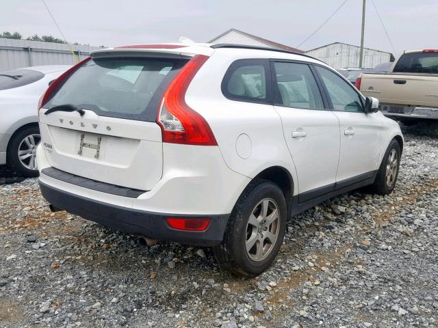 YV4940DL2B2209941 - 2011 VOLVO XC60 3.2 WHITE photo 4