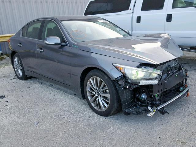 JN1EV7AR6JM443926 - 2018 INFINITI Q50 LUXE GRAY photo 1