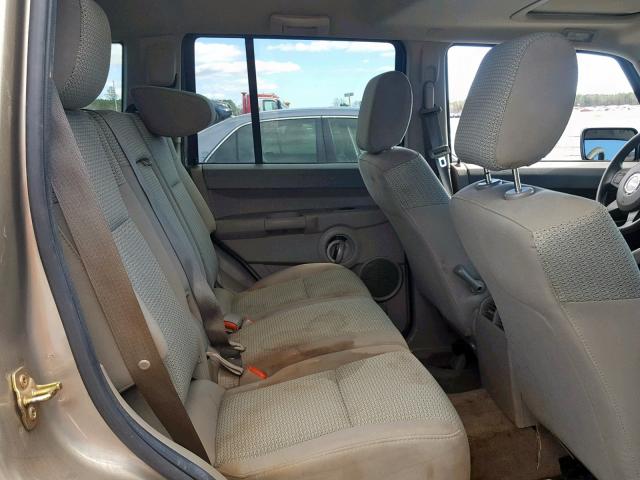1J8HH48K26C276818 - 2006 JEEP COMMANDER GOLD photo 6