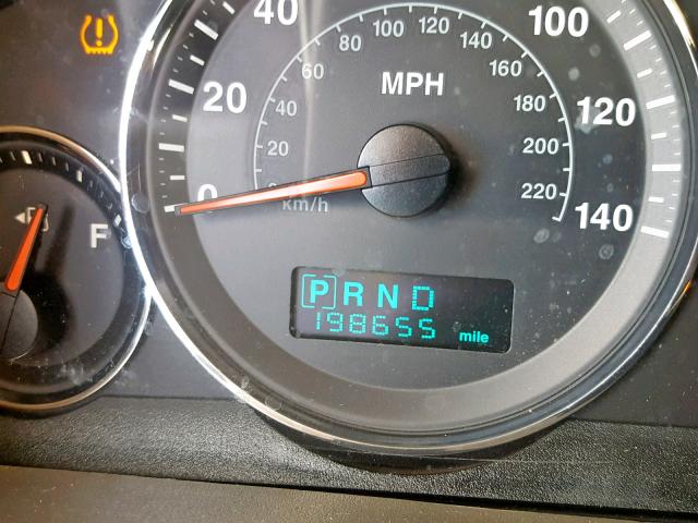 1J8HH48K26C276818 - 2006 JEEP COMMANDER GOLD photo 8