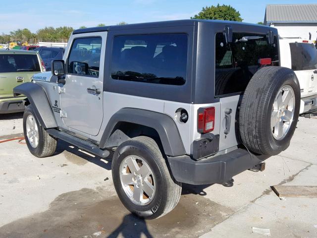 1J4AA2D19BL580411 - 2011 JEEP WRANGLER S SILVER photo 3