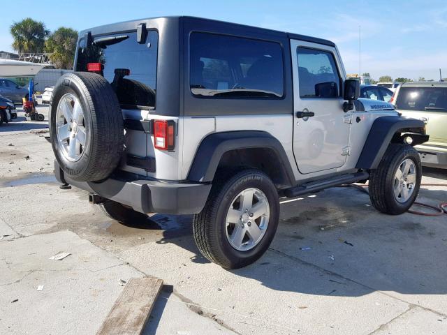 1J4AA2D19BL580411 - 2011 JEEP WRANGLER S SILVER photo 4