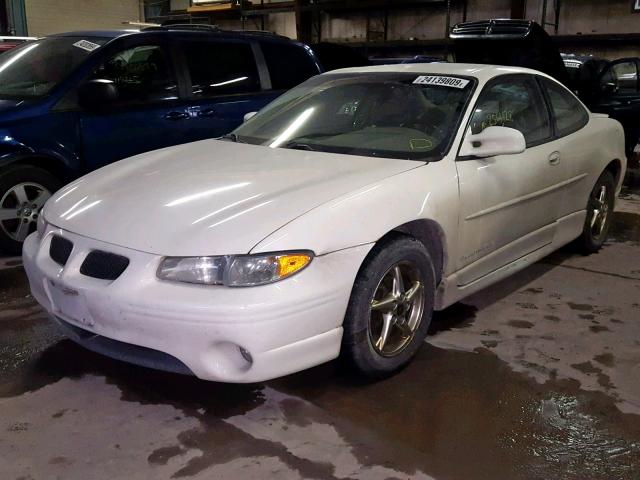 1G2WP12K42F118566 - 2002 PONTIAC GRAND PRIX WHITE photo 2